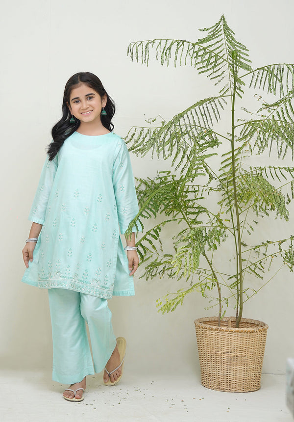 2-Piece Set Aqua Blue  Embroidered Sheep