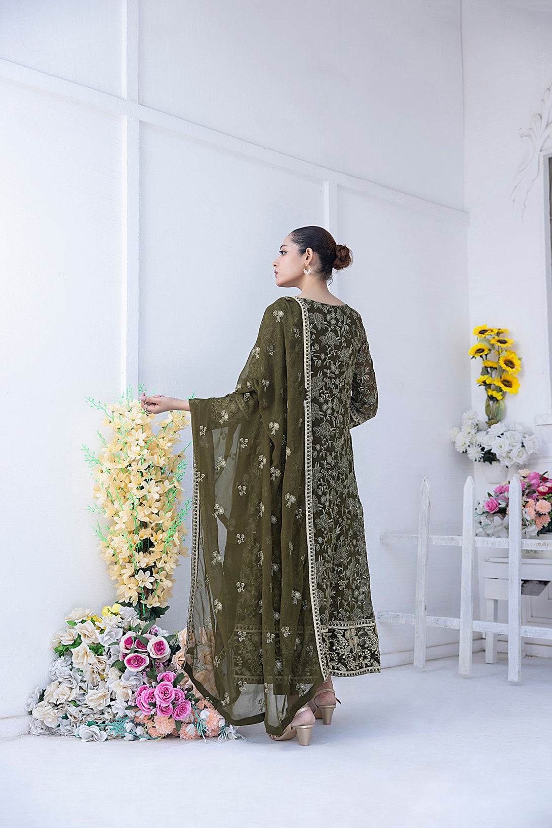 Classic DK Mehndi Green Embroidered stitched 3-piece Sheep