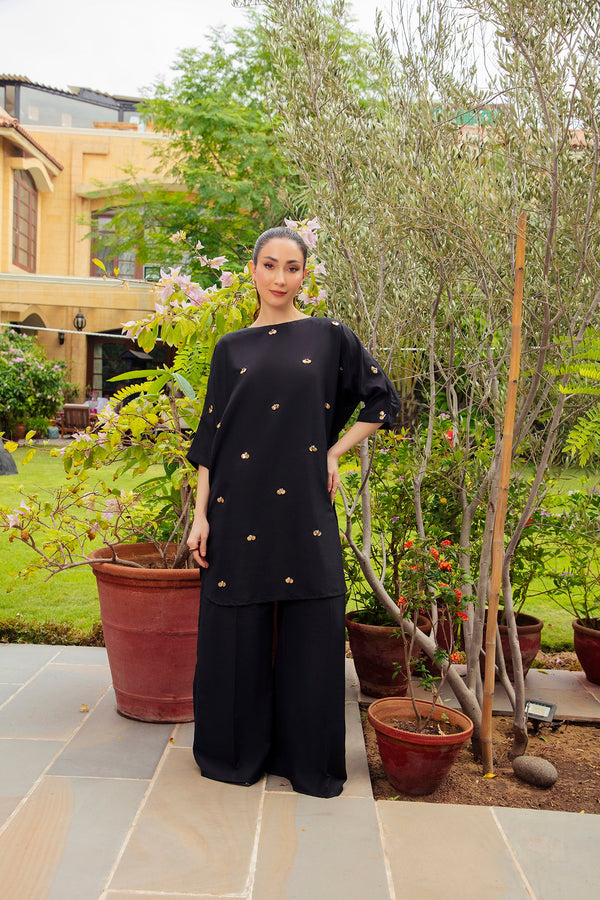 2-Piece Stitched Traditional Black Hand-Embroidered Sheep