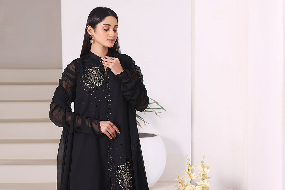 3-Piece Stitched Timeless Chambray Hand-Embroidered Sheep