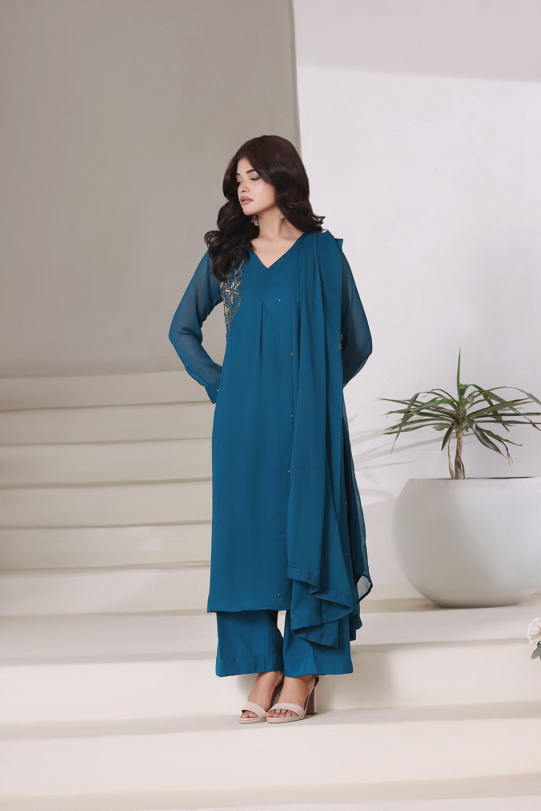 3-Piece Stitched Timeless Chambray Hand-Embroidered Sheep