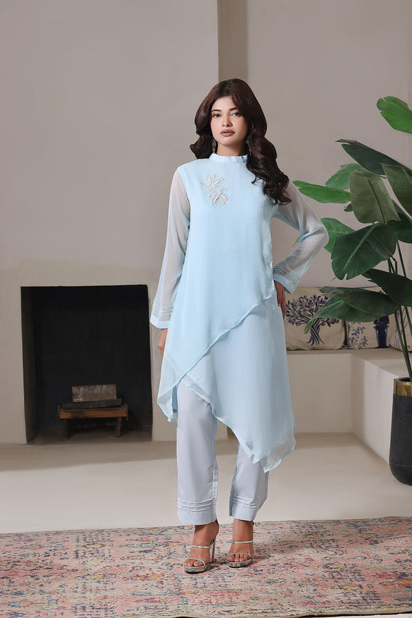 3-Piece Stitched Timeless Chambray Hand-Embroidered Sheep