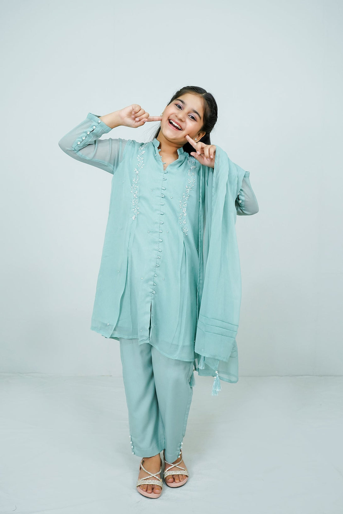 Ash Green Handwork (adda) 3-Piece Set Sheep
