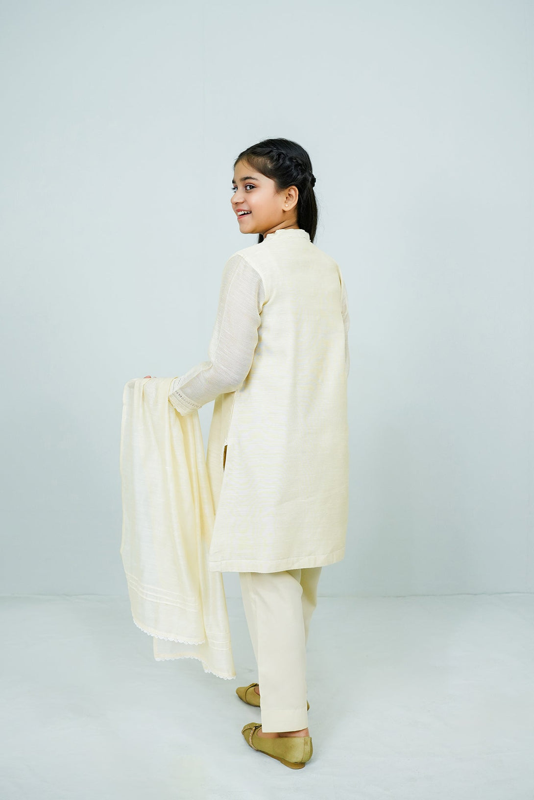 Beige Embroidered 3-Piece Set Sheep