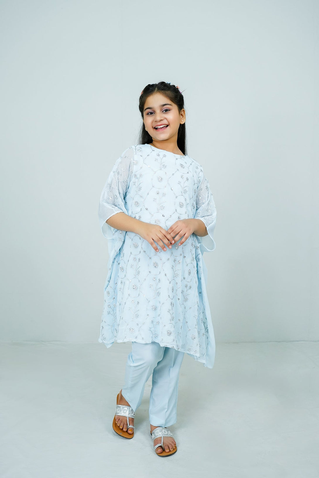 Chmabray Embroidered 2-Piece Set Sheep
