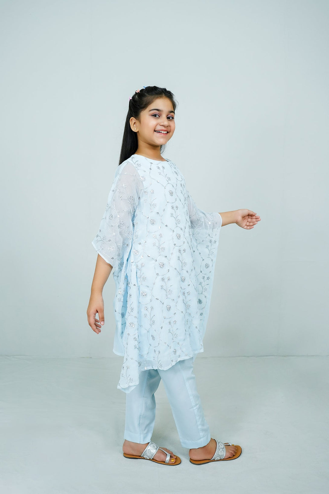 Chmabray Embroidered 2-Piece Set Sheep