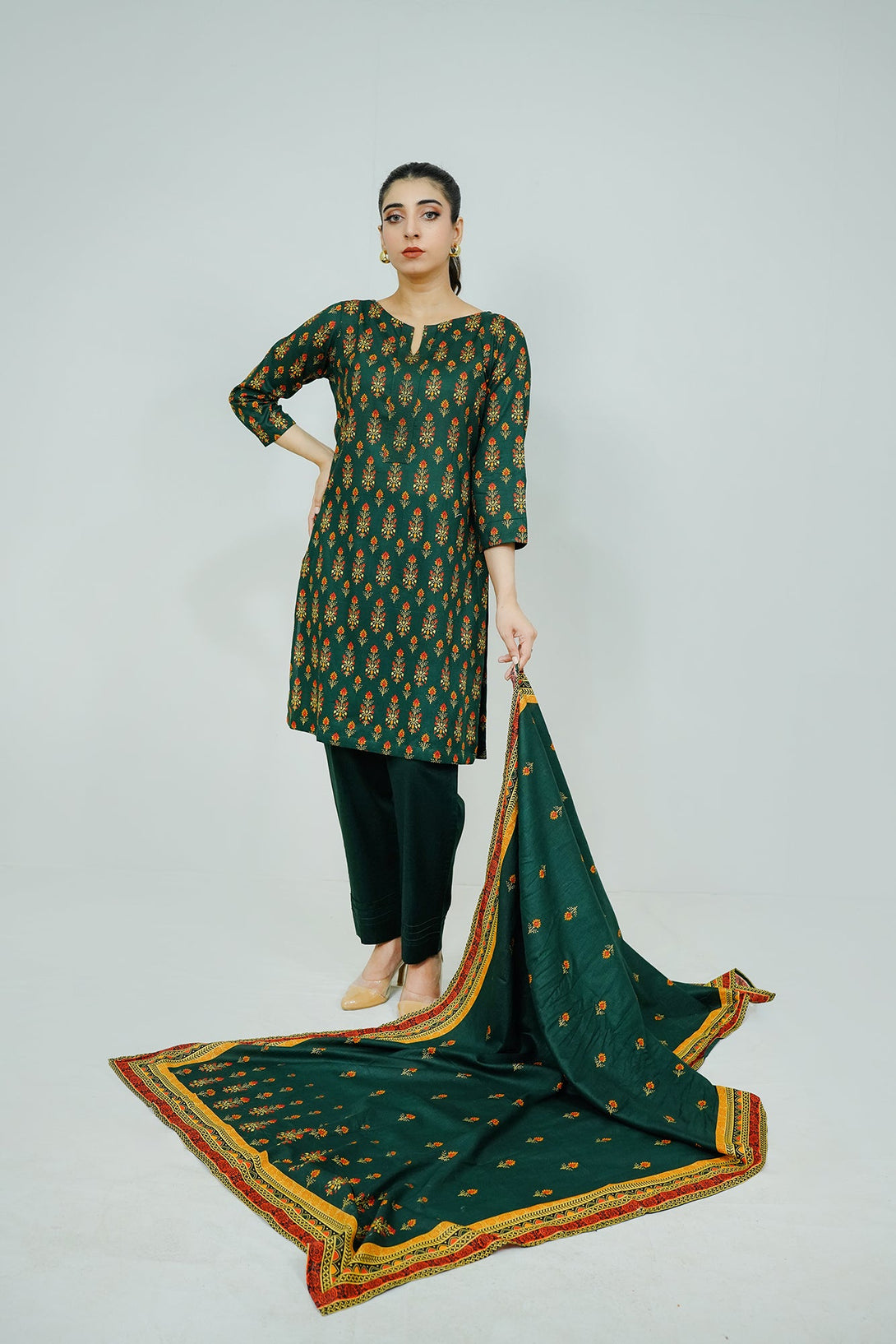 Kai Green  Embroidered  stitched 3-piece Sheep