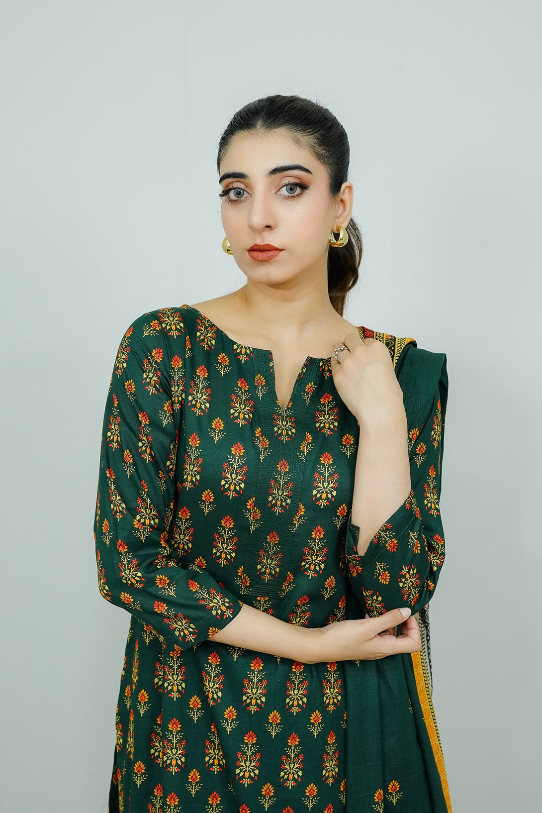 Kai Green  Embroidered  stitched 3-piece Sheep