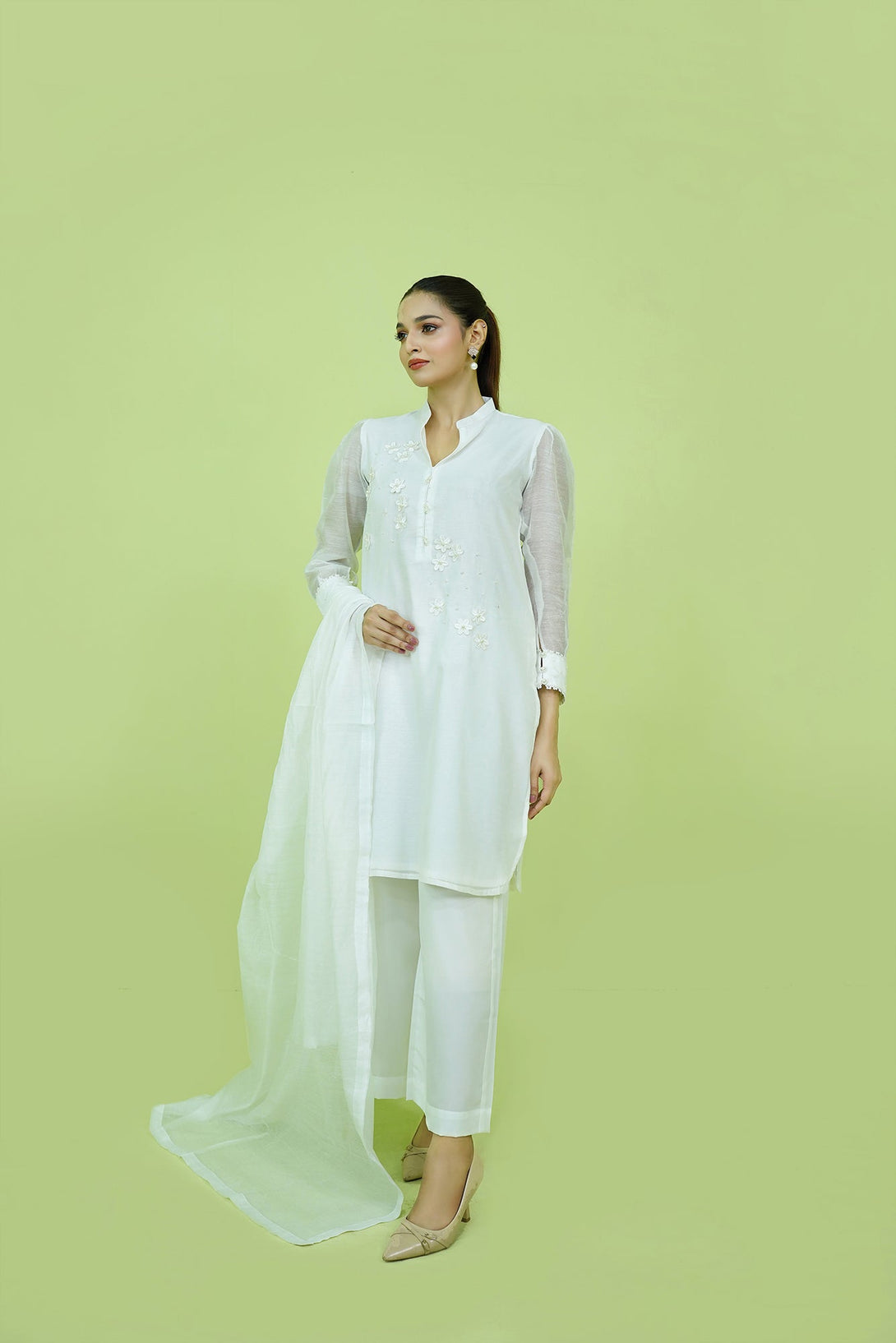 White Embroidered 3-Piece Set Sheep