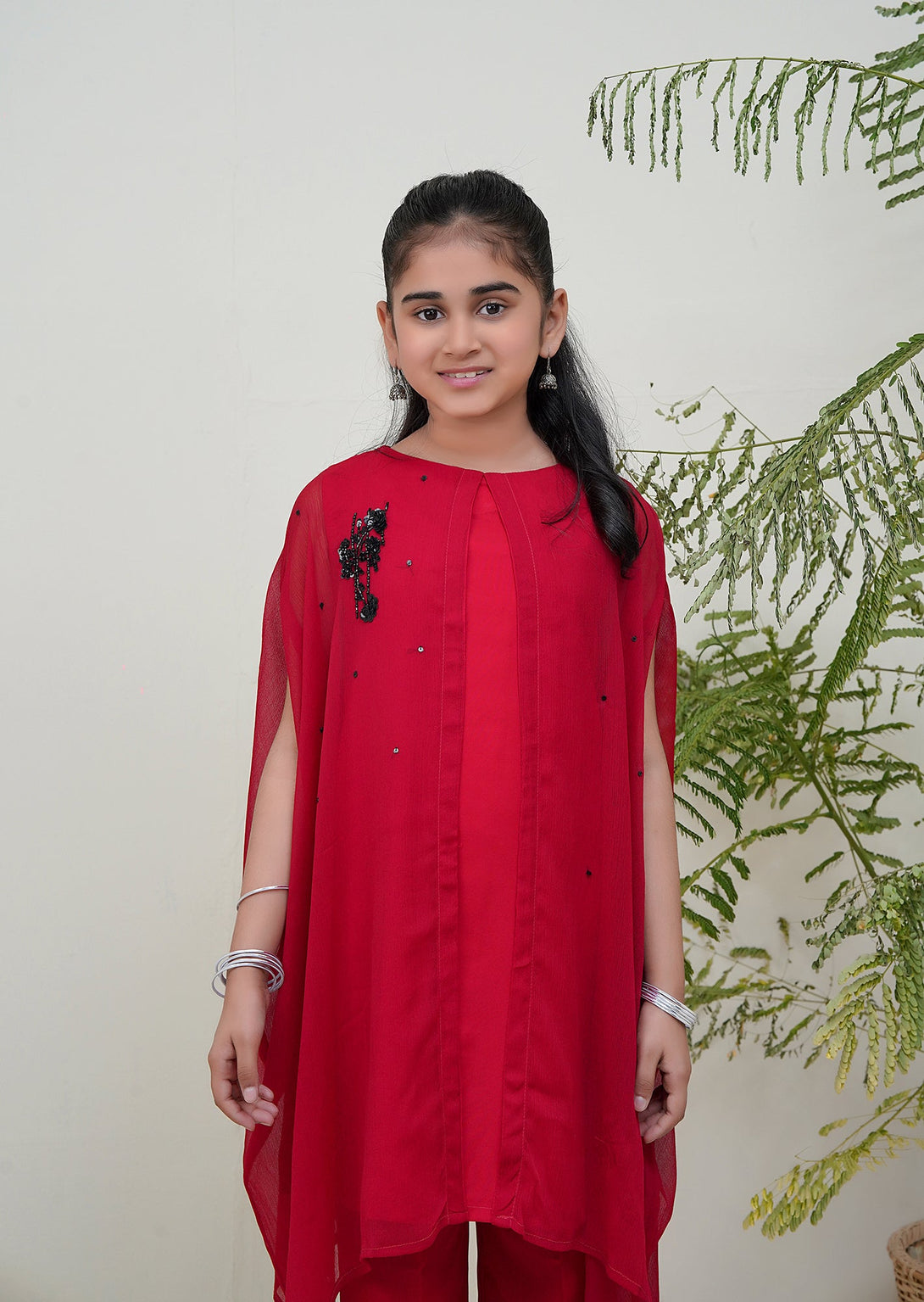 2-Piece Set RED hand-Embroidered Sheep