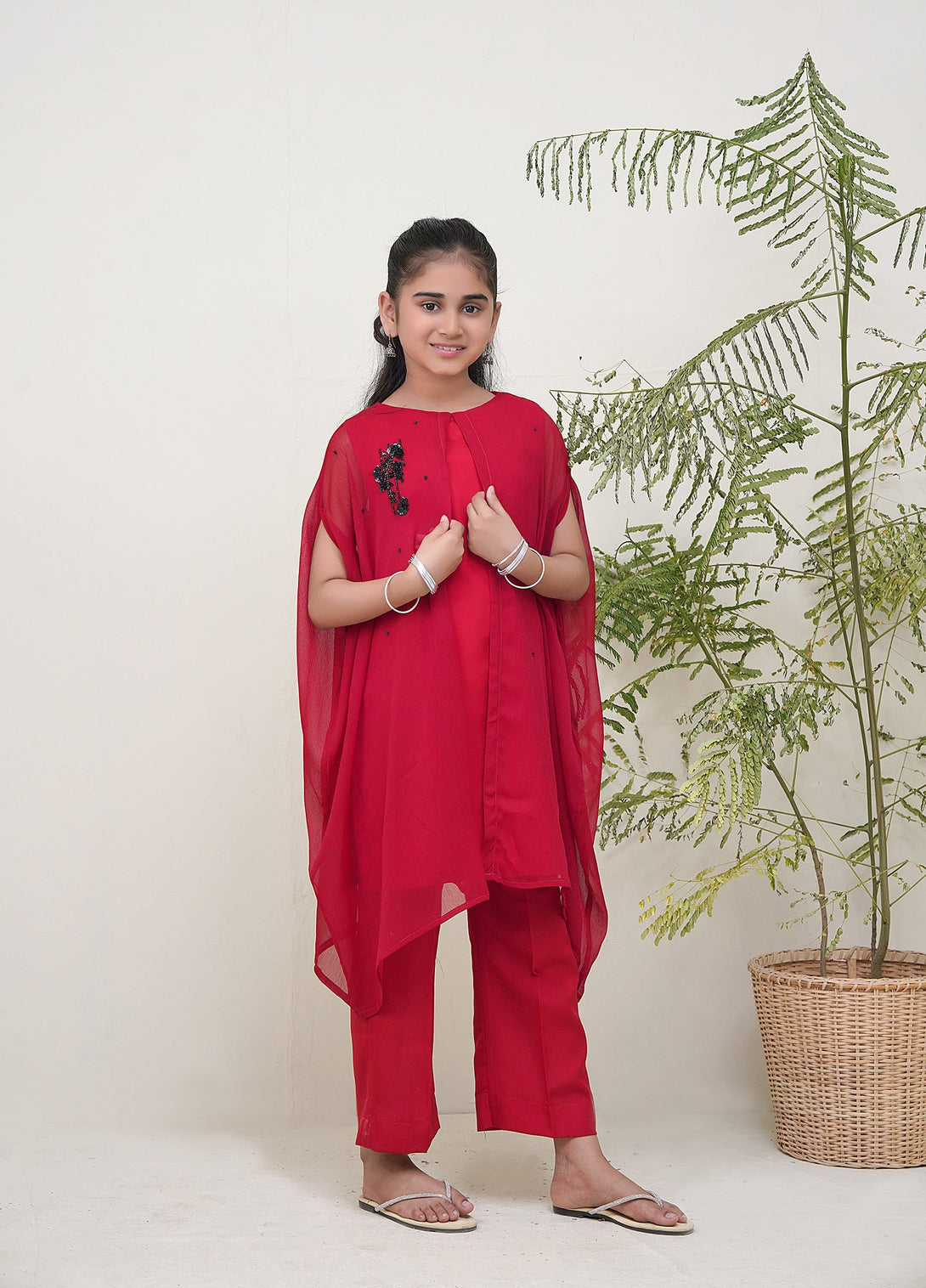 2-Piece Set RED hand-Embroidered Sheep