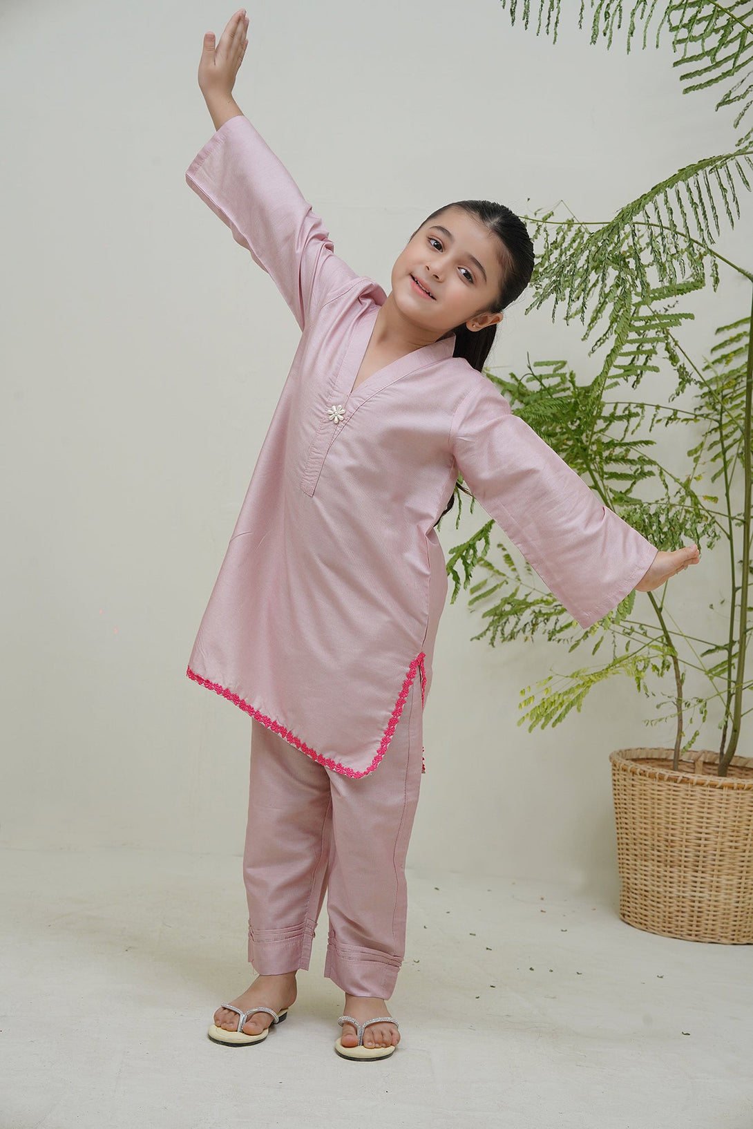 2-Piece Set Pink Embroidered Adda Sheep