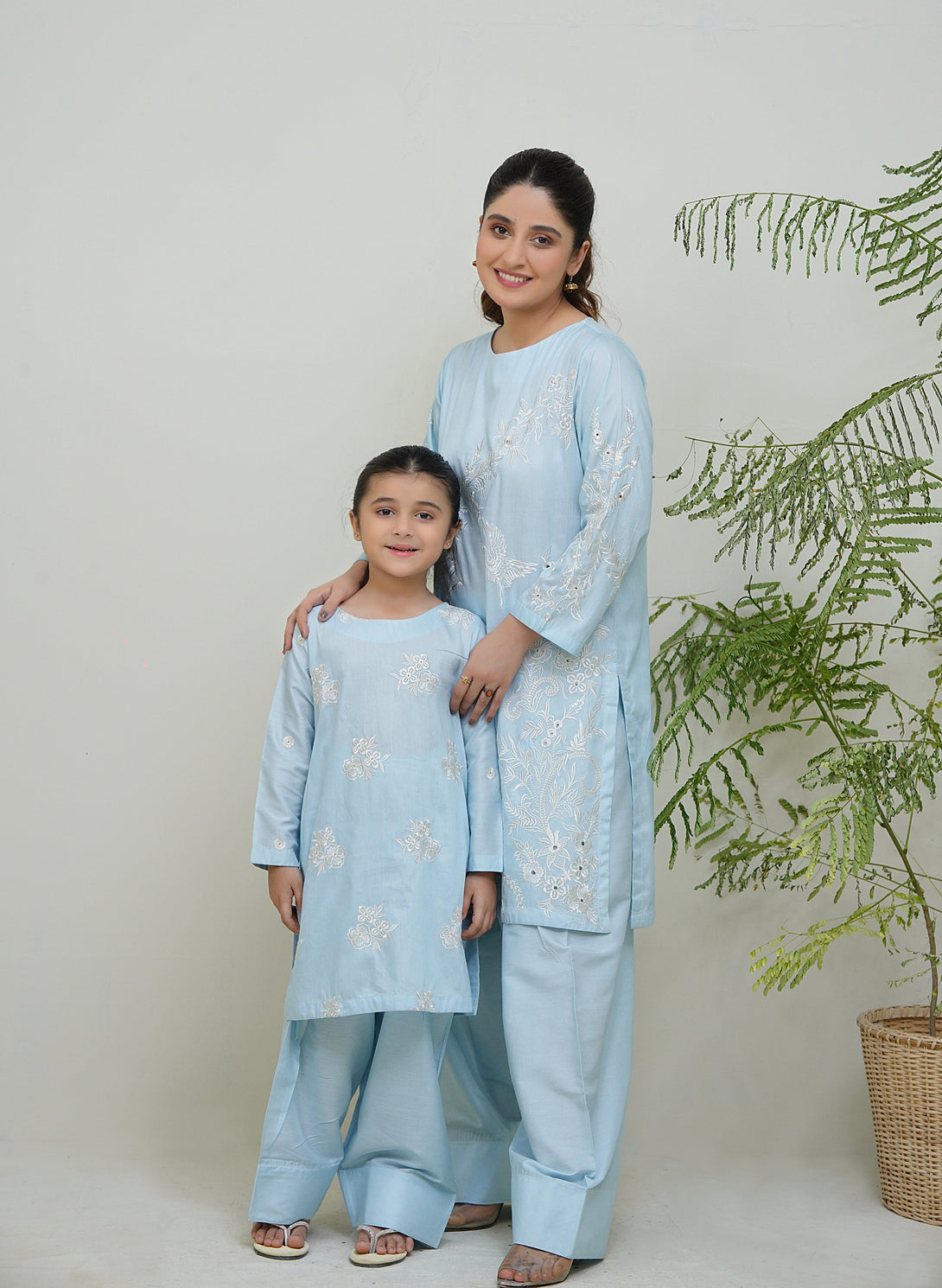 2-Piece Set chambray Blue  Embroidered Adda Sheep