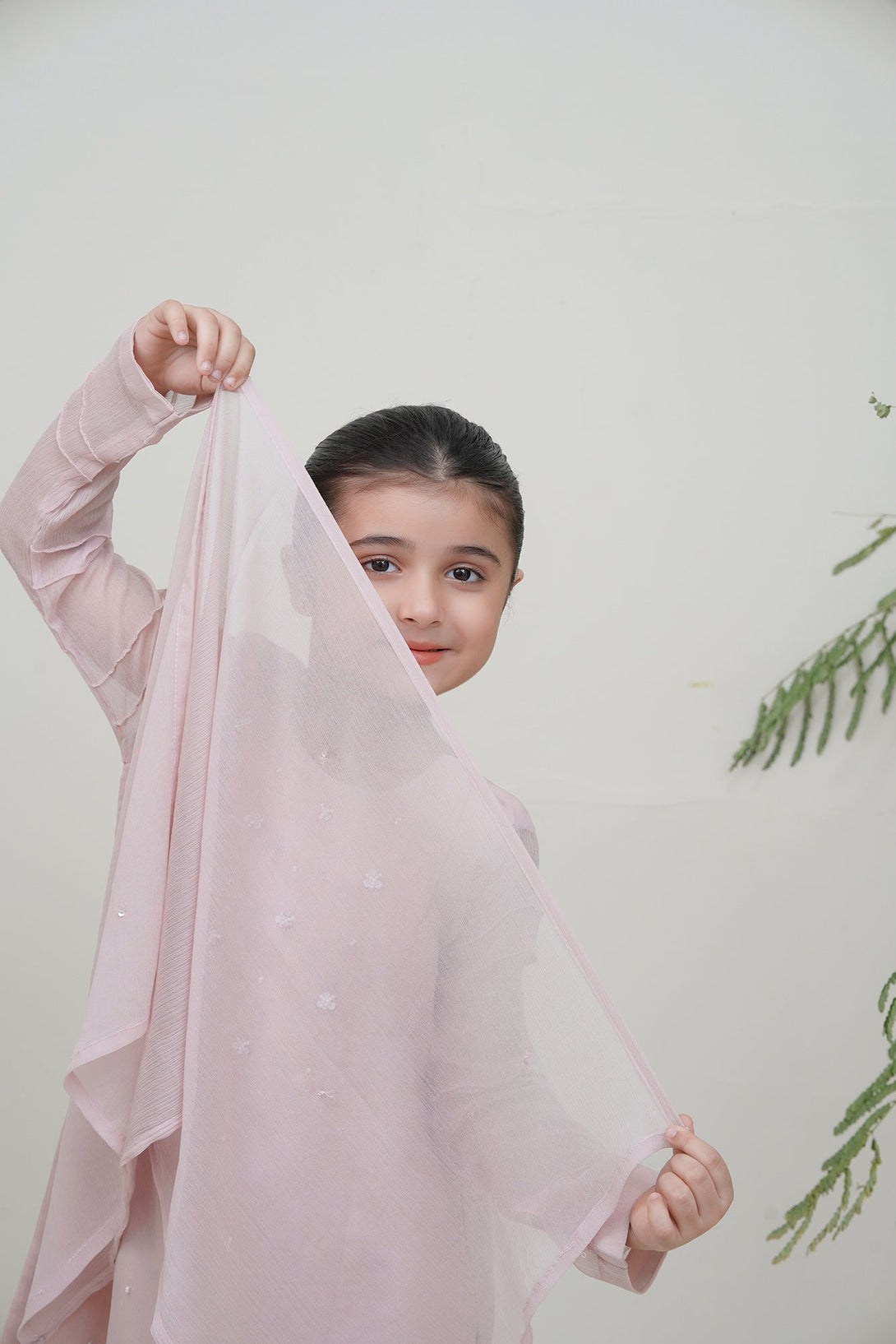 3-Piece Set Pink hand-Embroidered Sheep