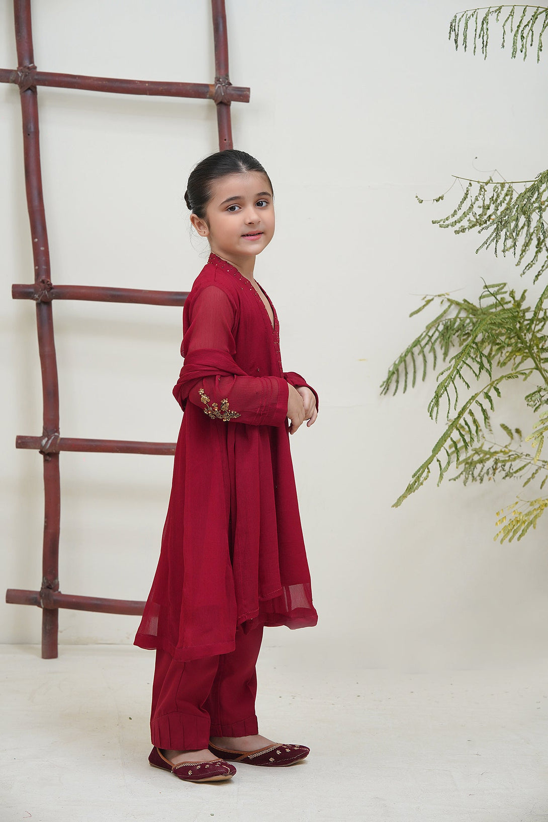 3-Piece Set Mahroon Embroidered Sheep