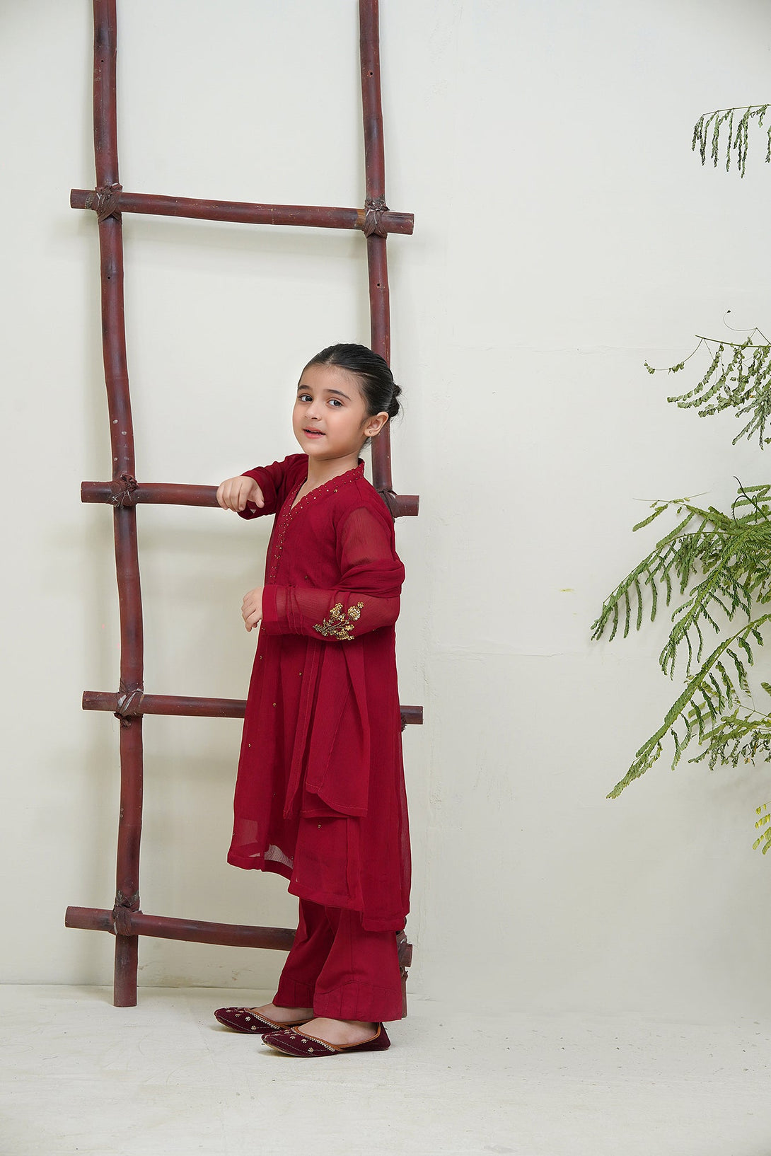 3-Piece Set Mahroon Embroidered Sheep