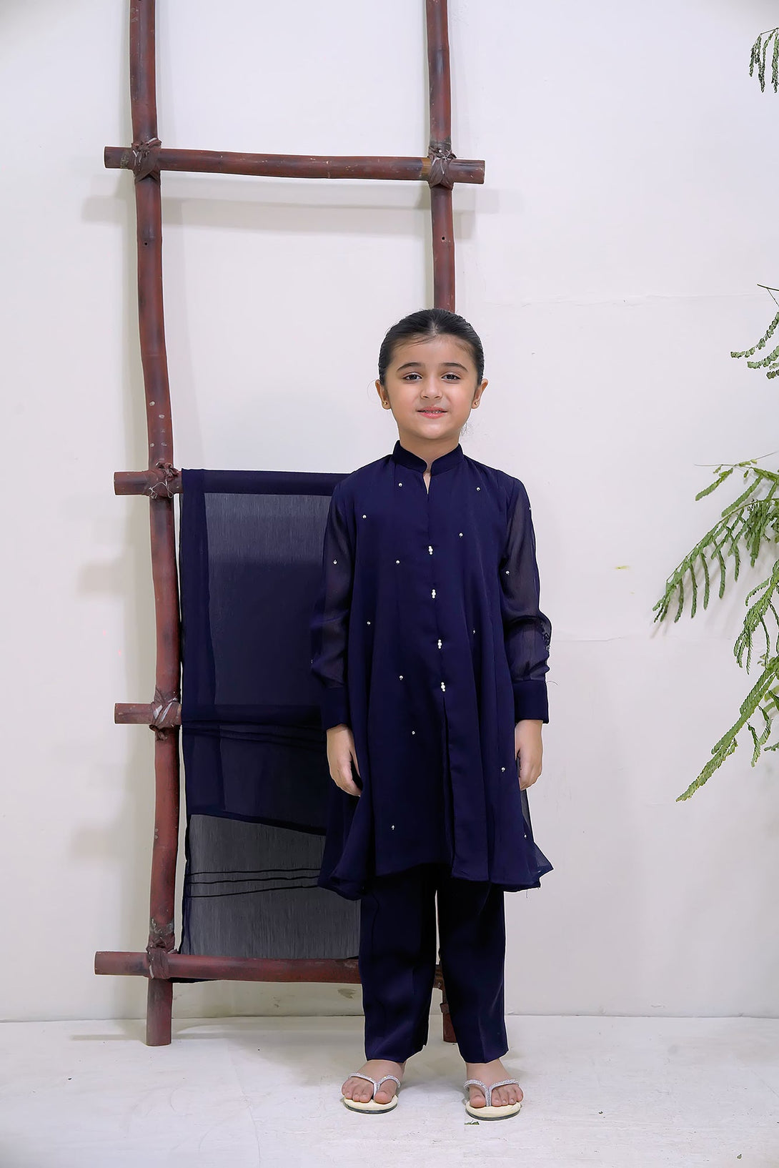 3-Piece Set Navy Blue hand-Embroidered Sheep